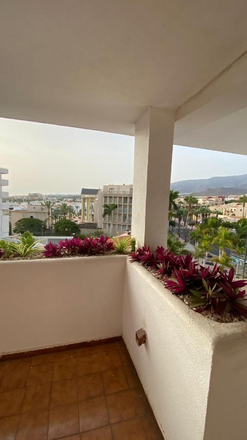 Cozy Apartment Close To Fanabe Beach, Tenerife Costa Adeje  ภายนอก รูปภาพ