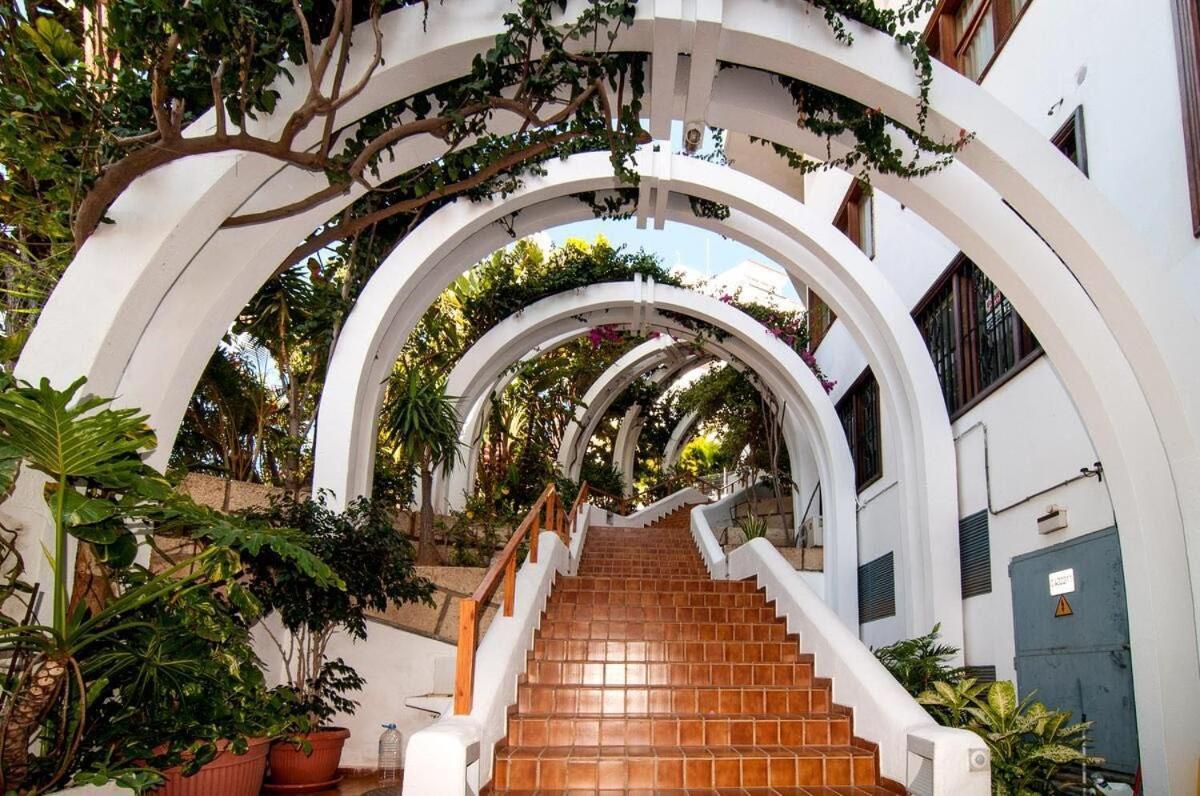 Cozy Apartment Close To Fanabe Beach, Tenerife Costa Adeje  ภายนอก รูปภาพ